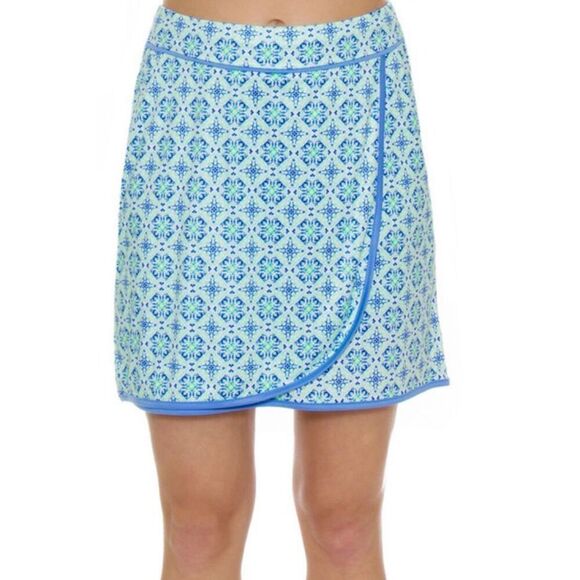 Greg Norman Women's Barcelona Porcelain Wrap Pull On Golf Skort size small - Picture 1 of 8